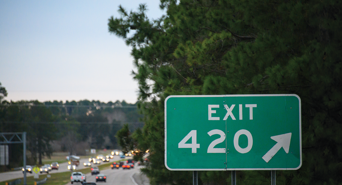 2024-08-exit-420-sign